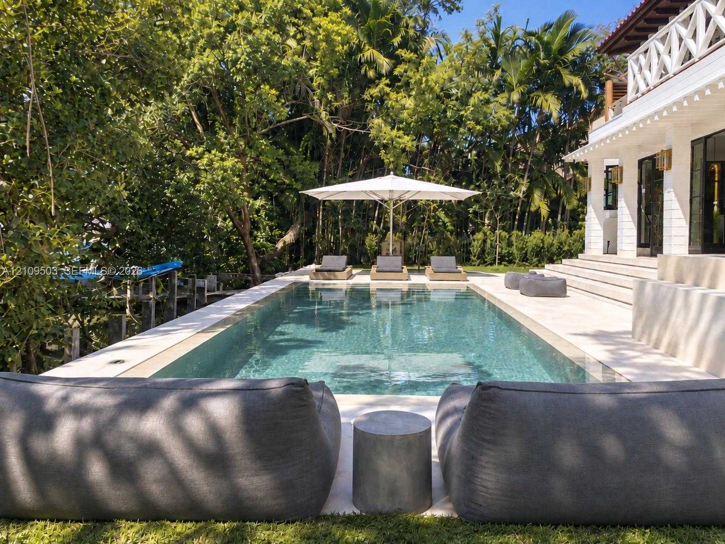 7230 E Lago Dr Coral Gables Florida United States, for Sale, residential,  , Tejeda Real Estate Inc. 