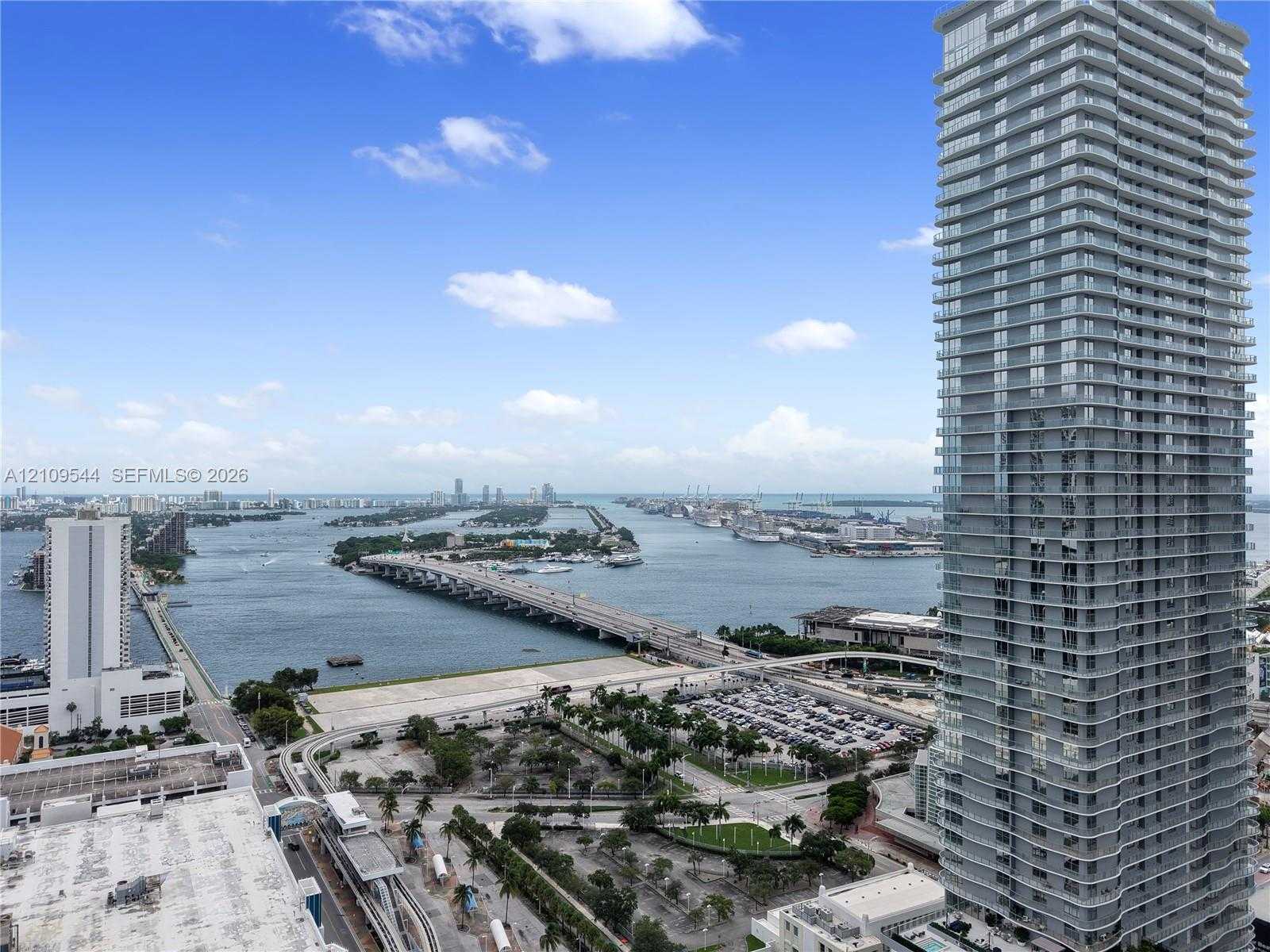 1400 Biscayne Blvd  APT 605 Miami Florida United States, for Sale, residential,  , Phoenix Realtors LLC