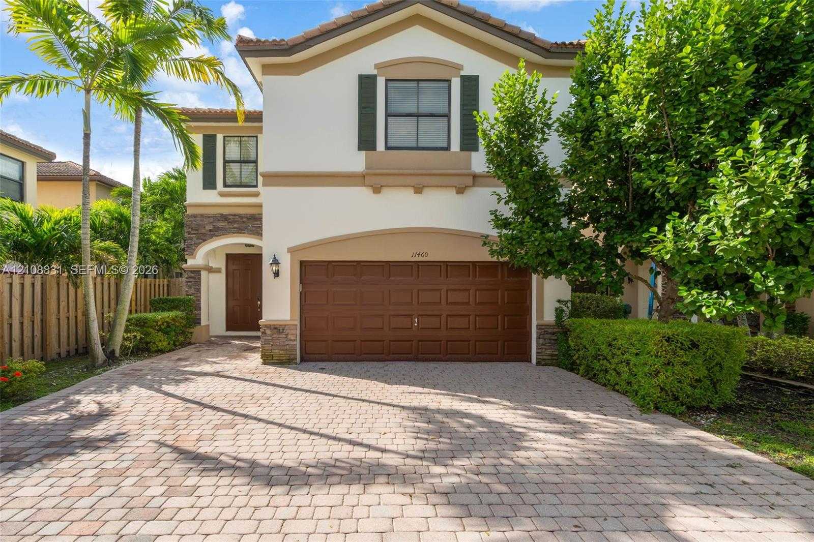 11460 NW 88th Ln Doral Florida United States, for Rent, residential, Roberto Villasmil, Interinvestments Realty, Inc.