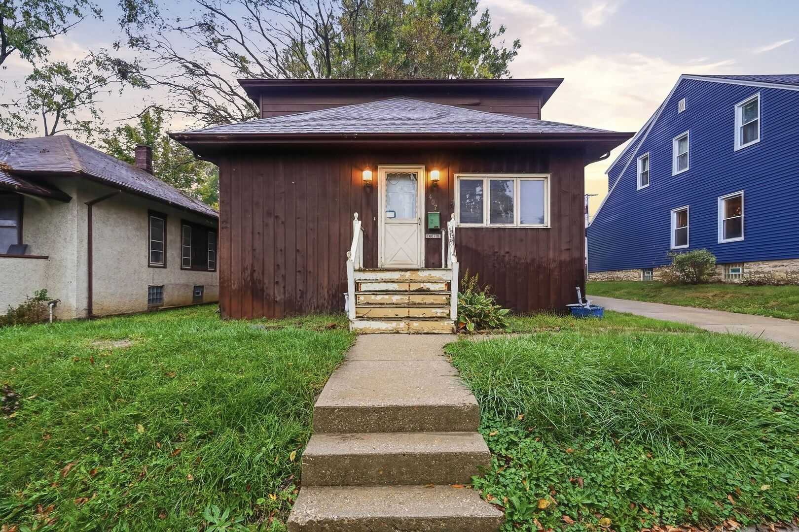 407 Hunter Avenue Joliet Illinois United States, for Sale, residential,  , Alpha 7 Realty