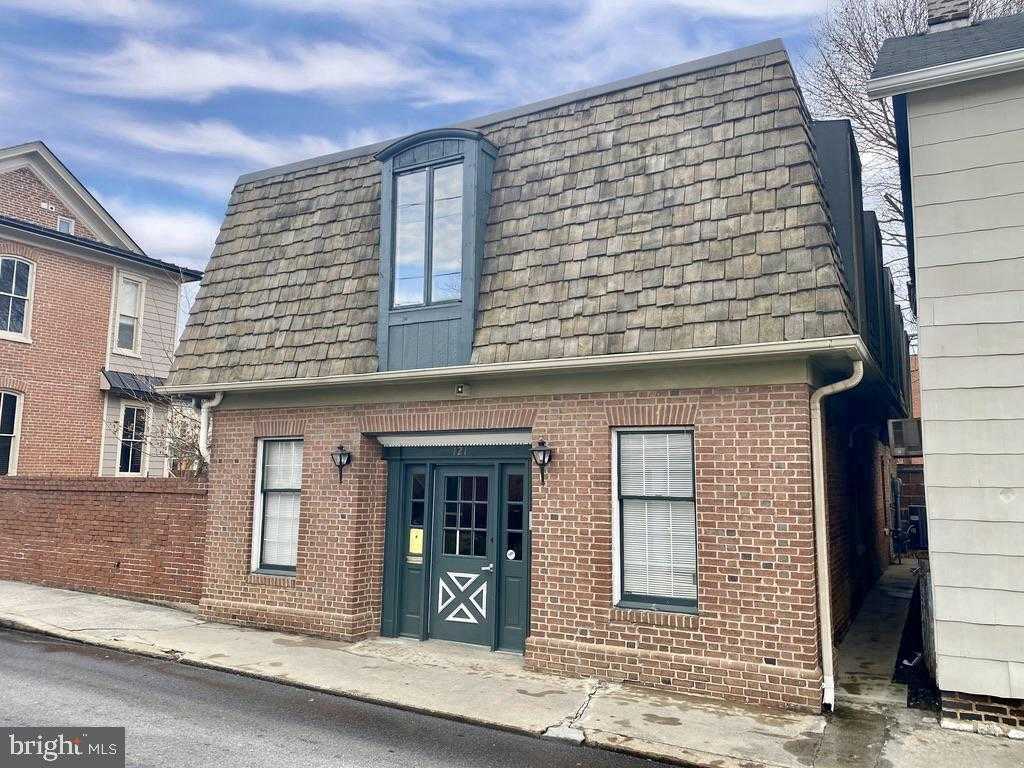 121 N COLLEGE STREET Martinsburg West Virginia United States, for Sale, commercial, Bruno Tarquinii, Fairfax Realty Premier