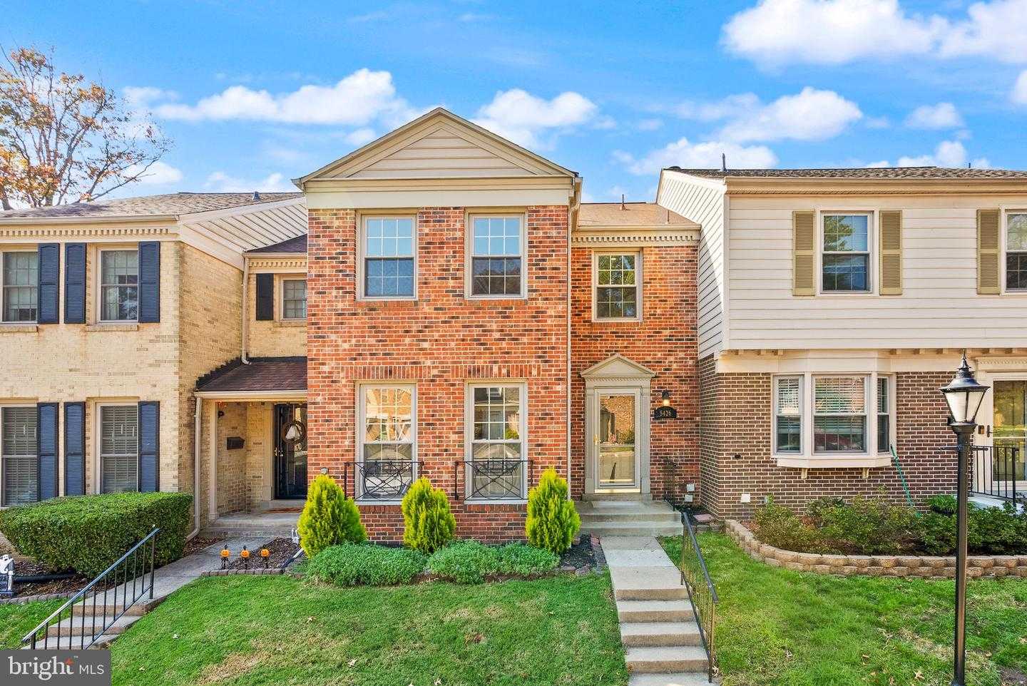 5426 CABOT RIDGE COURT Fairfax Virginia United States, for Sale, residential, Bruno Tarquinii, Fairfax Realty Premier