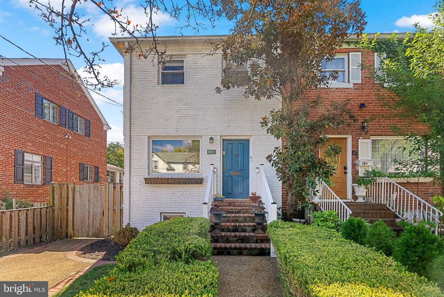 19 E CUSTIS AVENUE APT A Alexandria Virginia United States, for Sale, residential,  , The Holly Group