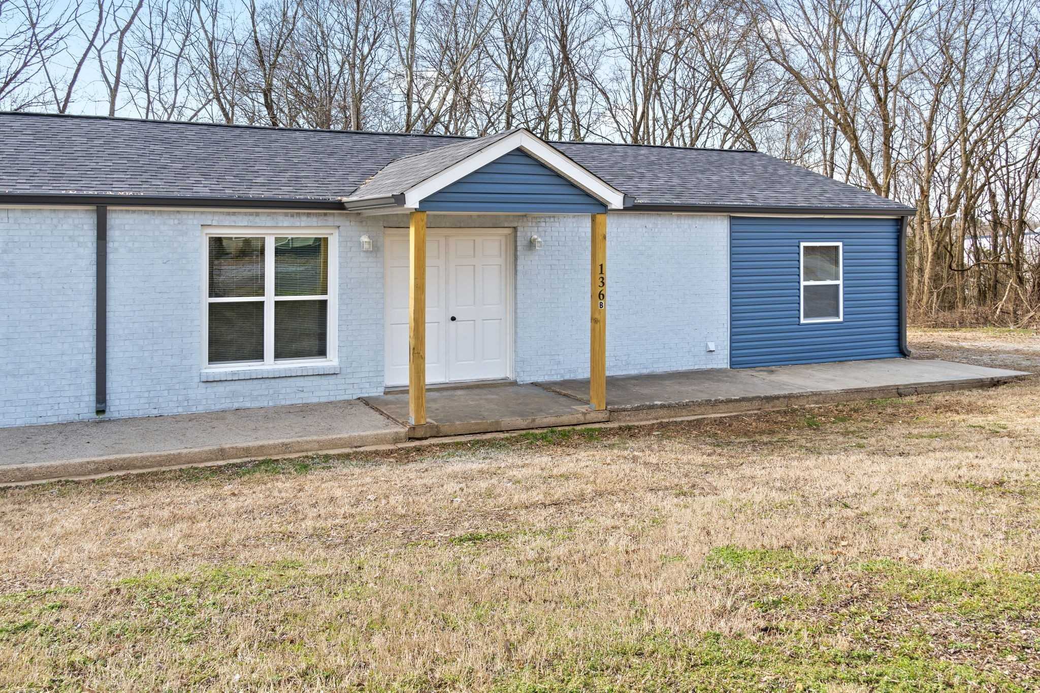 136 W Rossview Rd  APT B Clarksville Tennessee United States, for Rent, residential, Rebekah  Sprabary, Sweet Home Realty & Property Management