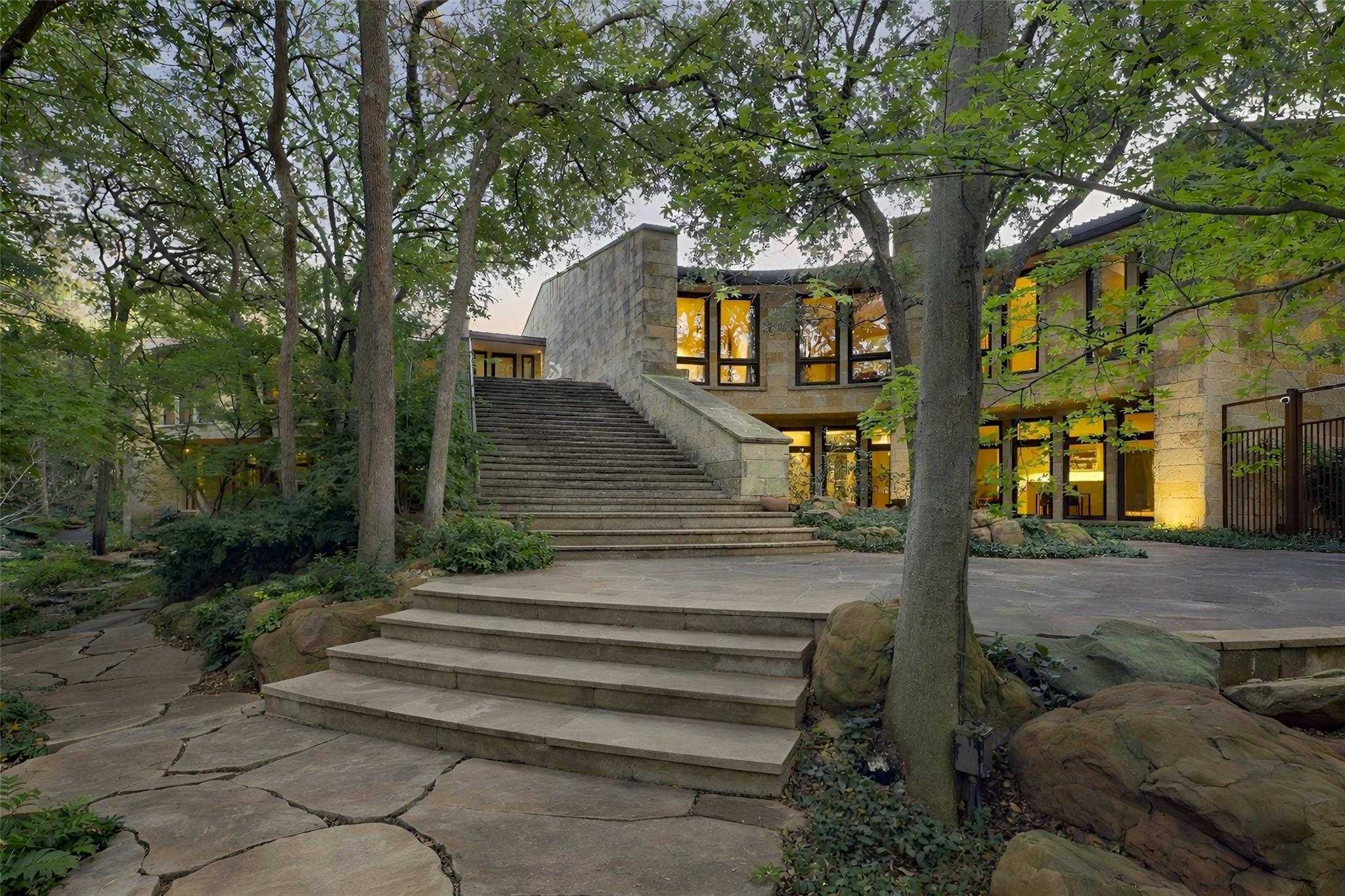 5110 Park Lane Dallas Texas United States, for Sale, residential, Joyce Kelly, Hummingbird Realty