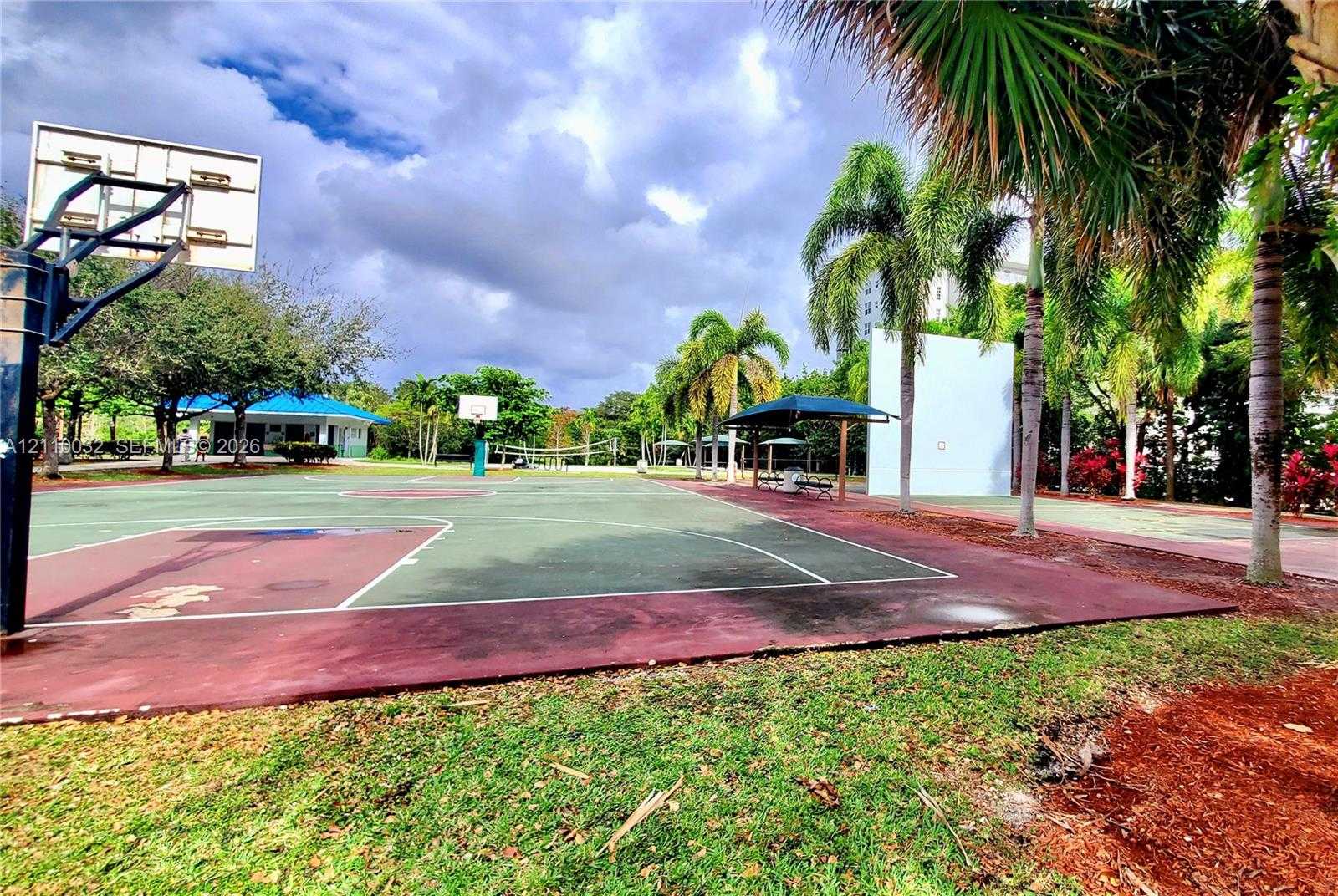 605 Oaks Dr  APT 601 Pompano Beach Florida United States, for Rent, residential,  , D'Lux Real Estate Services, LLC
