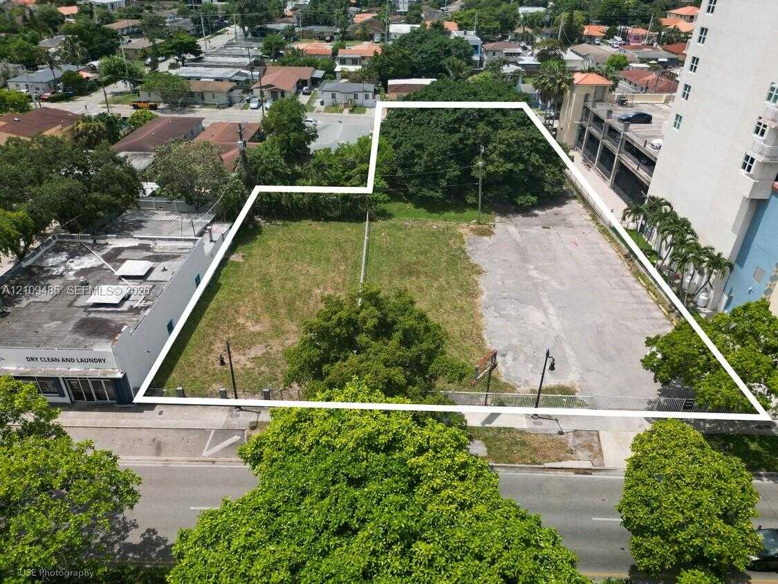 2940 SW 22nd Ter Miami Florida United States, for Sale, commercial, Sandra Benkahla, The 305 Agency