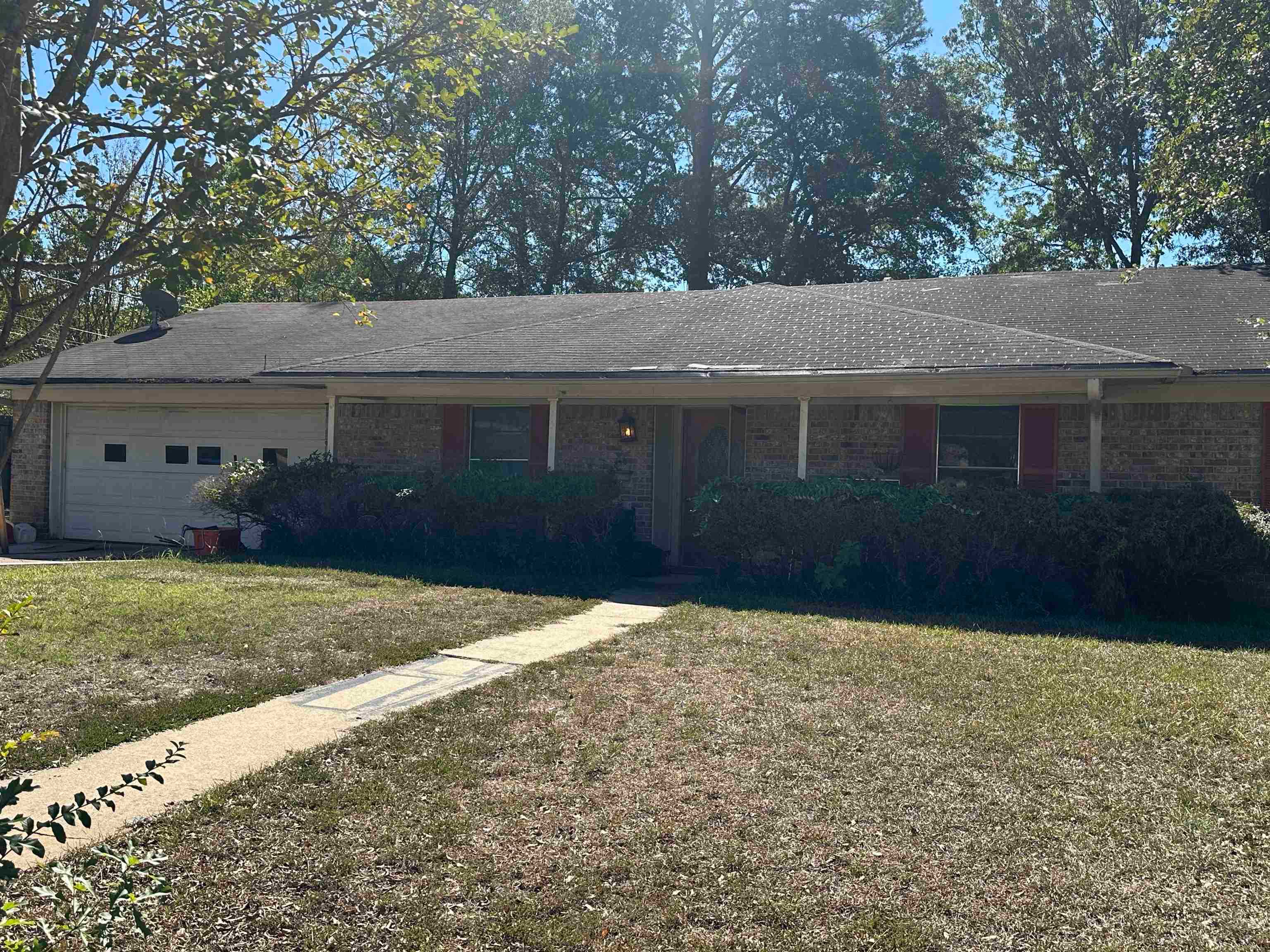 710 Elm St Longview Texas United States, for Sale, residential,  , Drake Chapman Real Estate, Brokerage