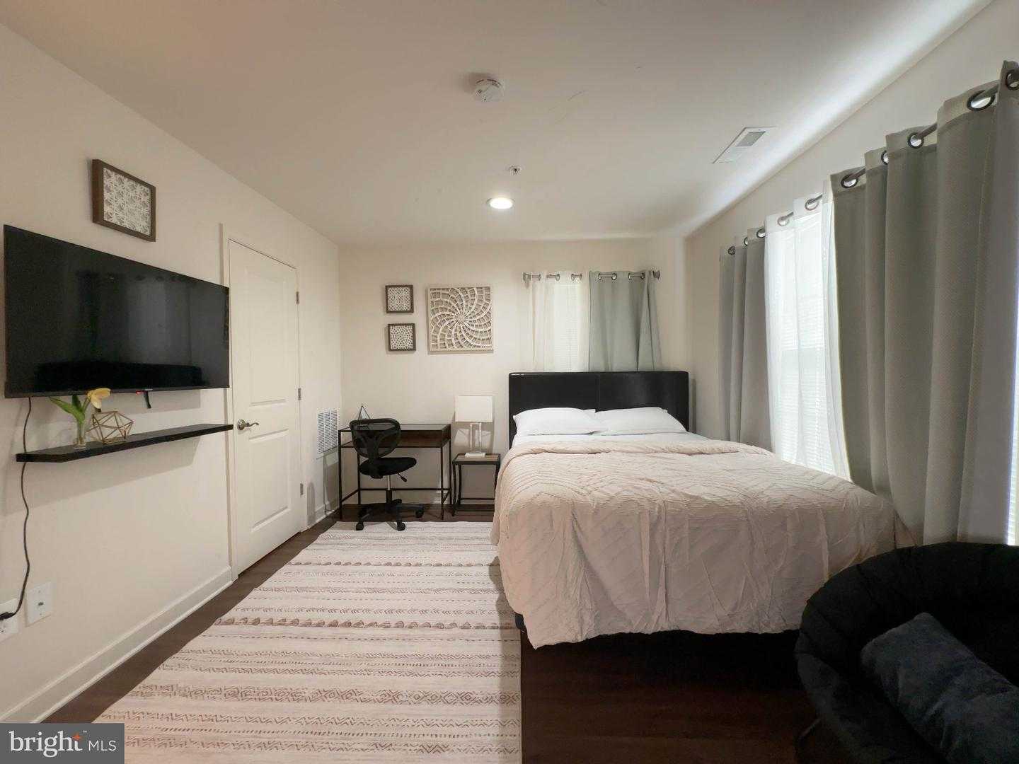 9808 WOOD GLEN TERRACE Lanham Maryland United States, for Rent, residential, Bruno Tarquinii, Fairfax Realty Premier