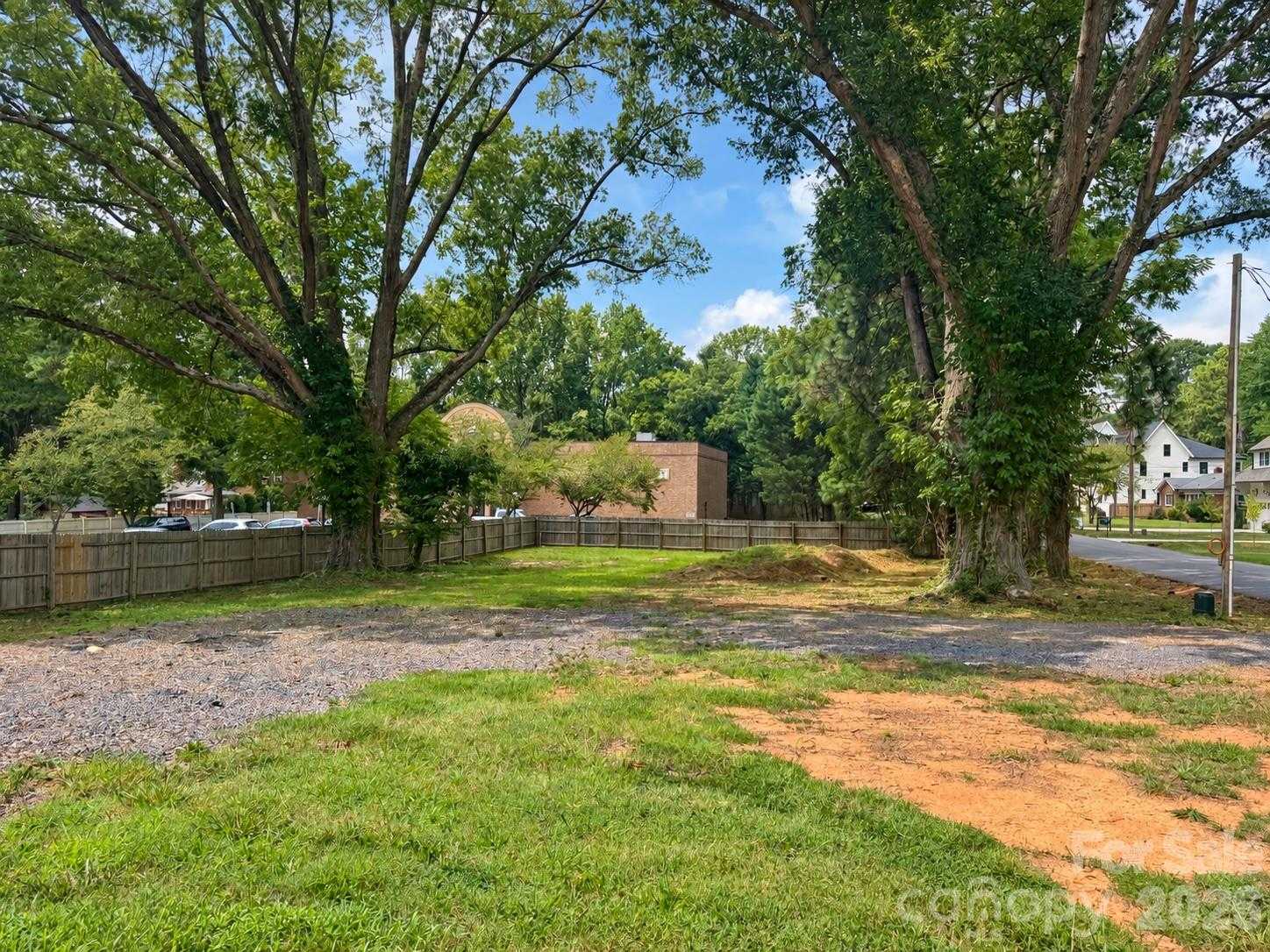 4424 Castleton Road APT 2 Charlotte North Carolina United States, for Sale, commercial, Kristen Haynes, New Home Buyers Brokers / Realty Pros