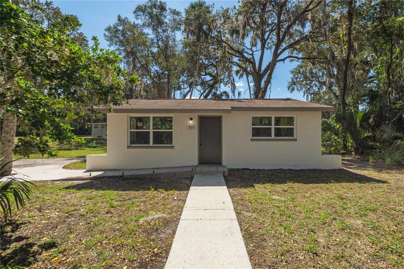 654 NE 2ND STREET Crystal River Florida United States, for Sale, commercial,  , The Mount Dora Group 