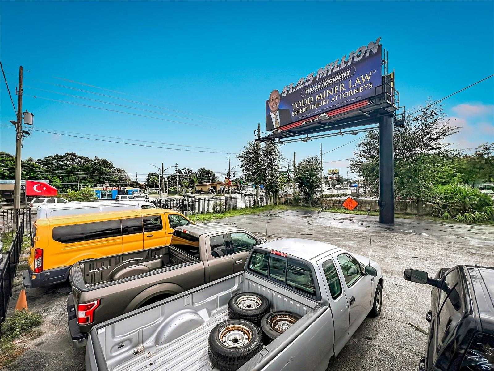 690 N SEMORAN BOULEVARD Orlando Florida United States, for Lease, commercial,  , Florida Top Realty