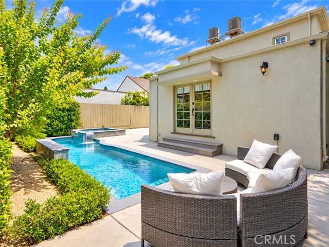 515 N Crescent Heights Los Angeles California United States, for Sale, residential,  , Castle Rock Realty