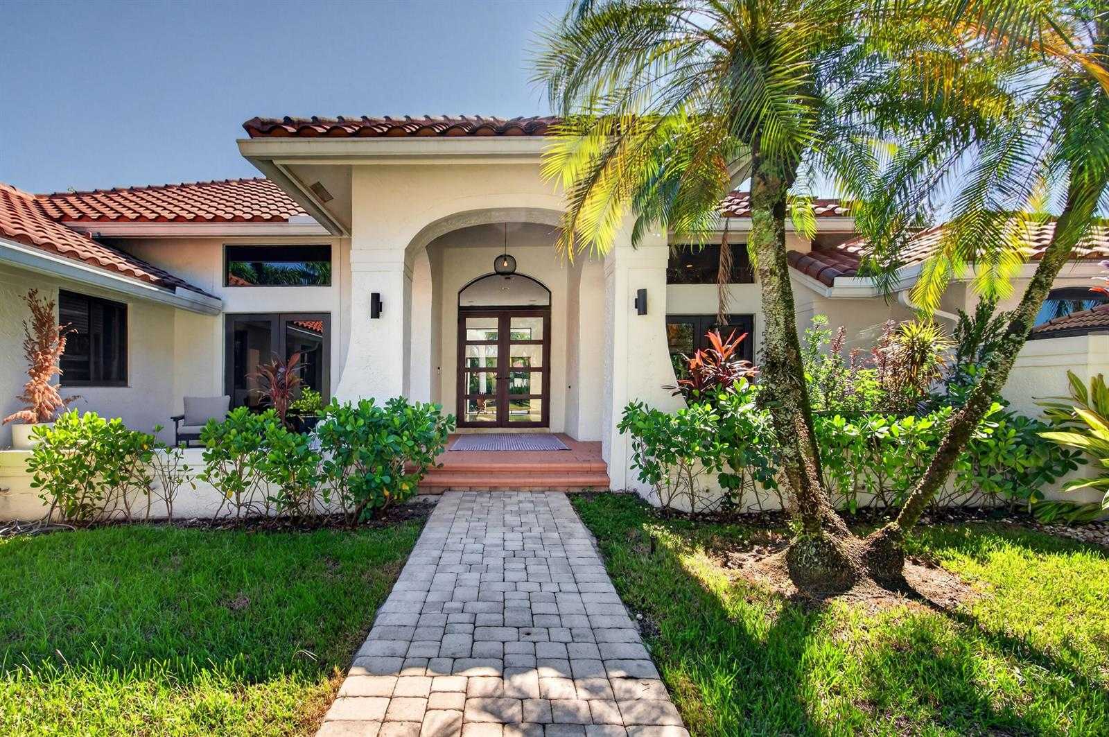 332 Palm Boulevard Weston Florida United States, for Sale, residential, Radmila Mandel, Florida Sky Realty Group