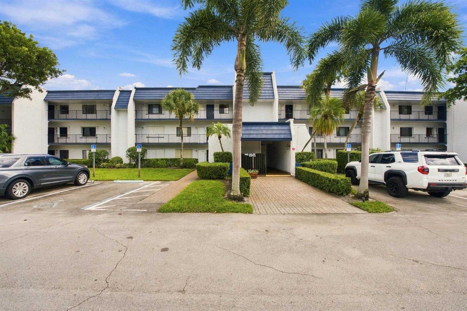 4545 LUXEMBURG Court APT 303 Lake Worth Florida United States, for Sale, residential,  , Phoenix Realtors LLC