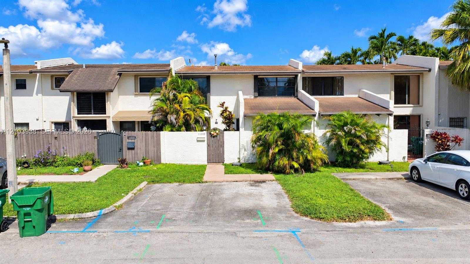 11335 SW 71st Ln Miami Florida United States, for Sale, residential, Nicholas Clark, Incom New Example Office