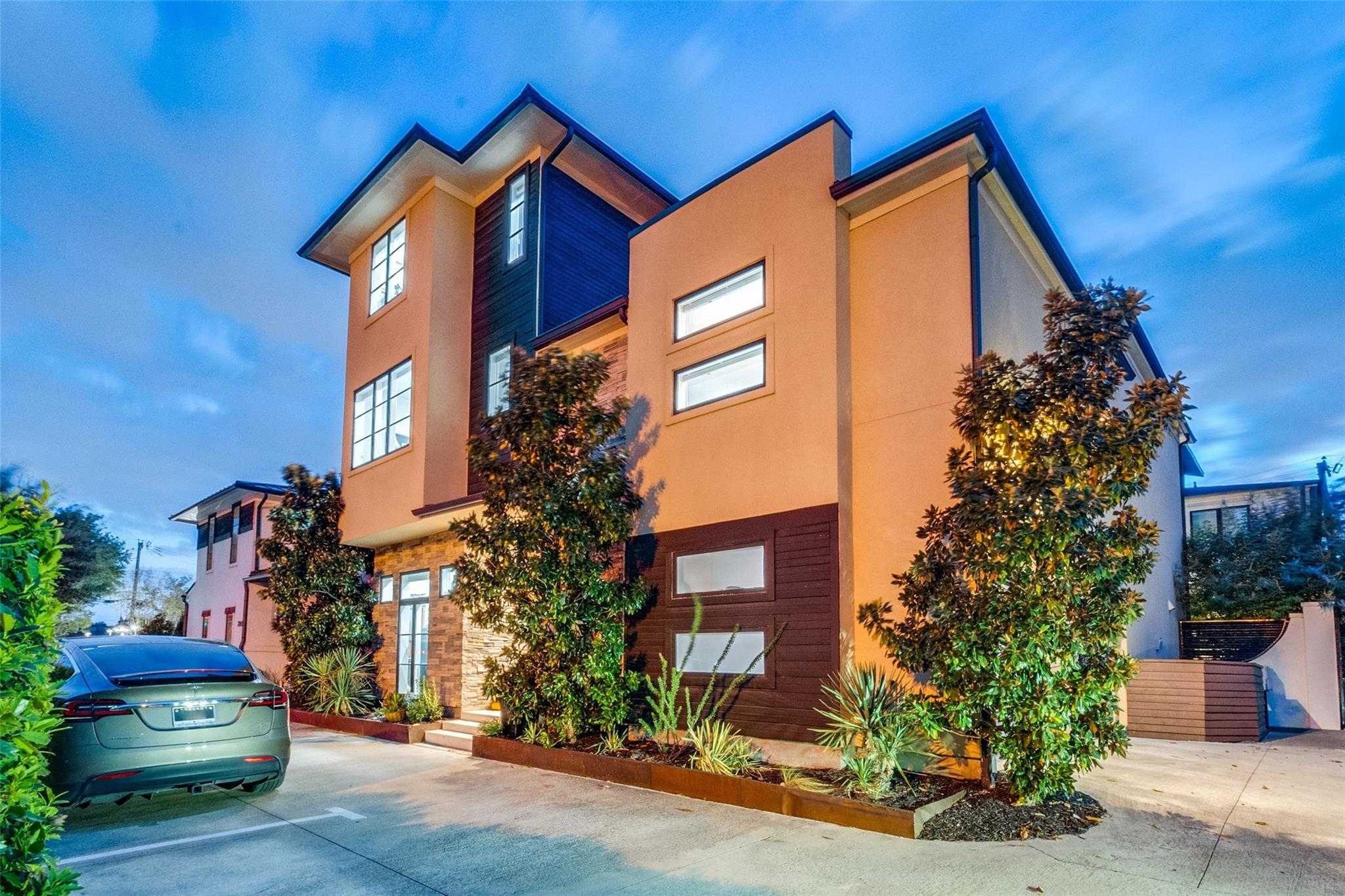7265 Inwood Road Dallas Texas United States, for Sale, residential, Joyce Kelly, Hummingbird Realty