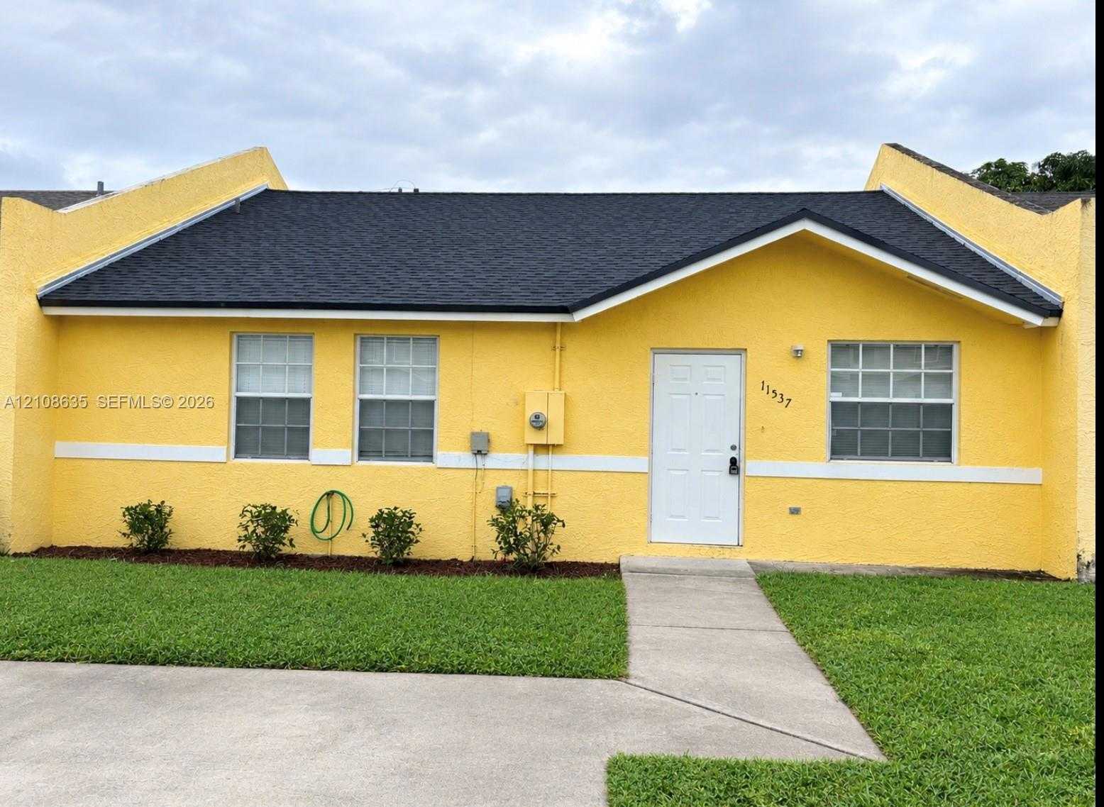 11537 Louis St Miami Florida United States, for Sale, residential, Nicholas Clark, Incom New Example Office