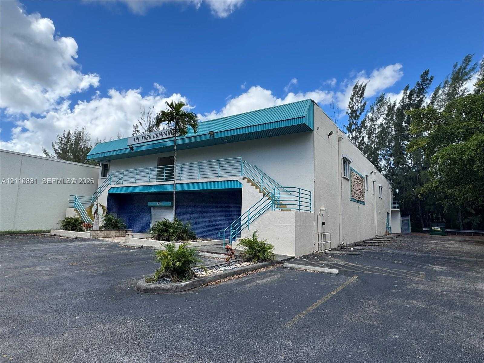 1950 NW 94th Ave Doral Florida United States, for Lease, commercial, Roberto Villasmil, Interinvestments Realty, Inc.