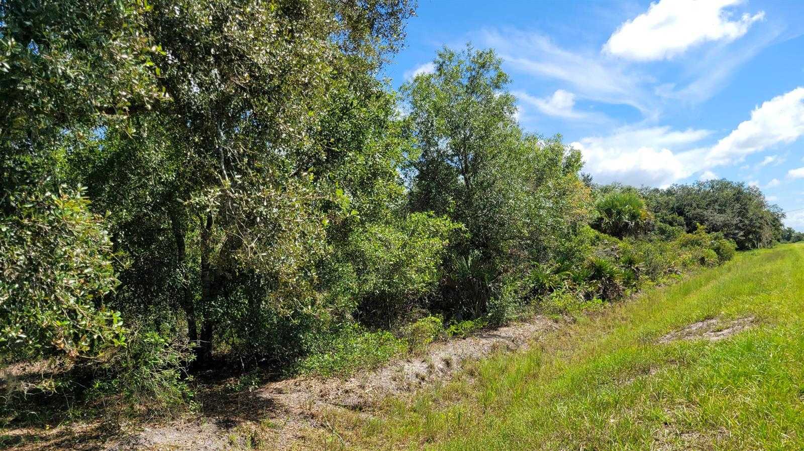 21283 NW 254TH Street Okeechobee Florida United States, for Sale, commercial,  , Phoenix Realtors LLC
