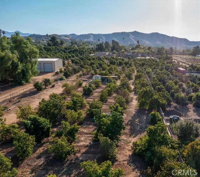 2160 John Riverside California United States, for Sale, residential, Jennifer Singh, InCom Brokerage Example