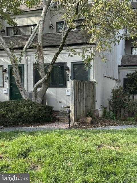 512 SUMMIT HOUSE  APT 512 West Chester Pennsylvania United States, for Sale, residential,  , Swayne Real Estate Group
