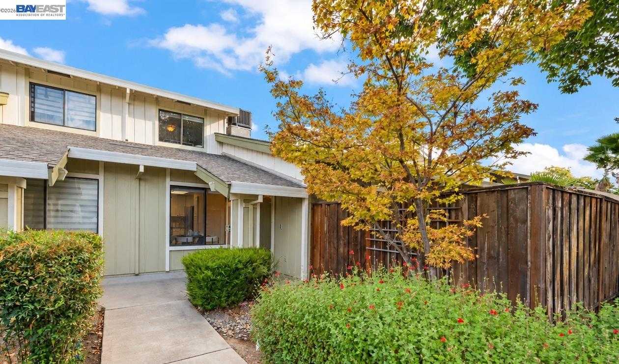 618 Morgan Cmn Livermore California United States, for Sale, residential, Miranda Mattos, Compass Realty 