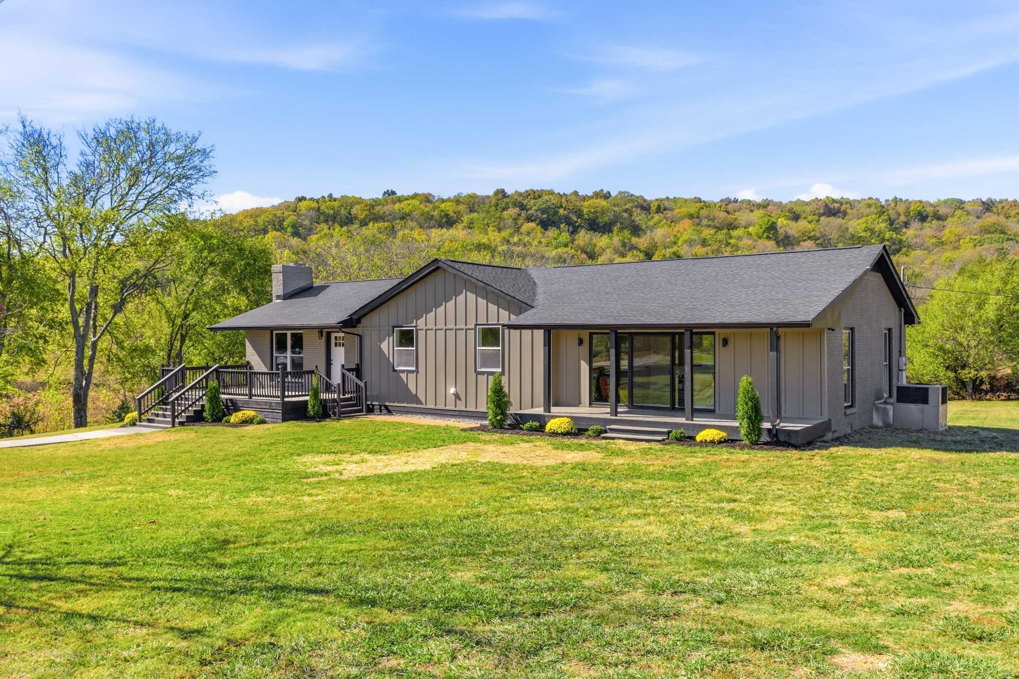 2320 Swindell Hollow Rd Lebanon Tennessee United States, for Sale, residential,  , CA Office