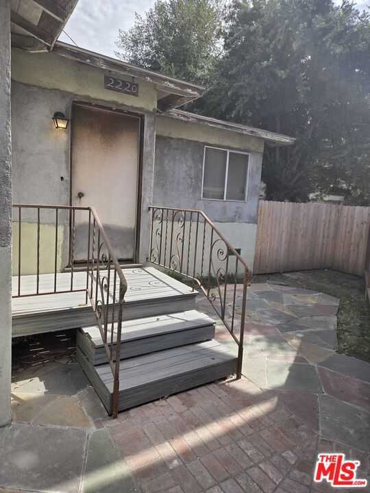 2220 S Bundy Drive Los Angeles California United States, for Sale, residential,  , InCom Real Estate - New Office