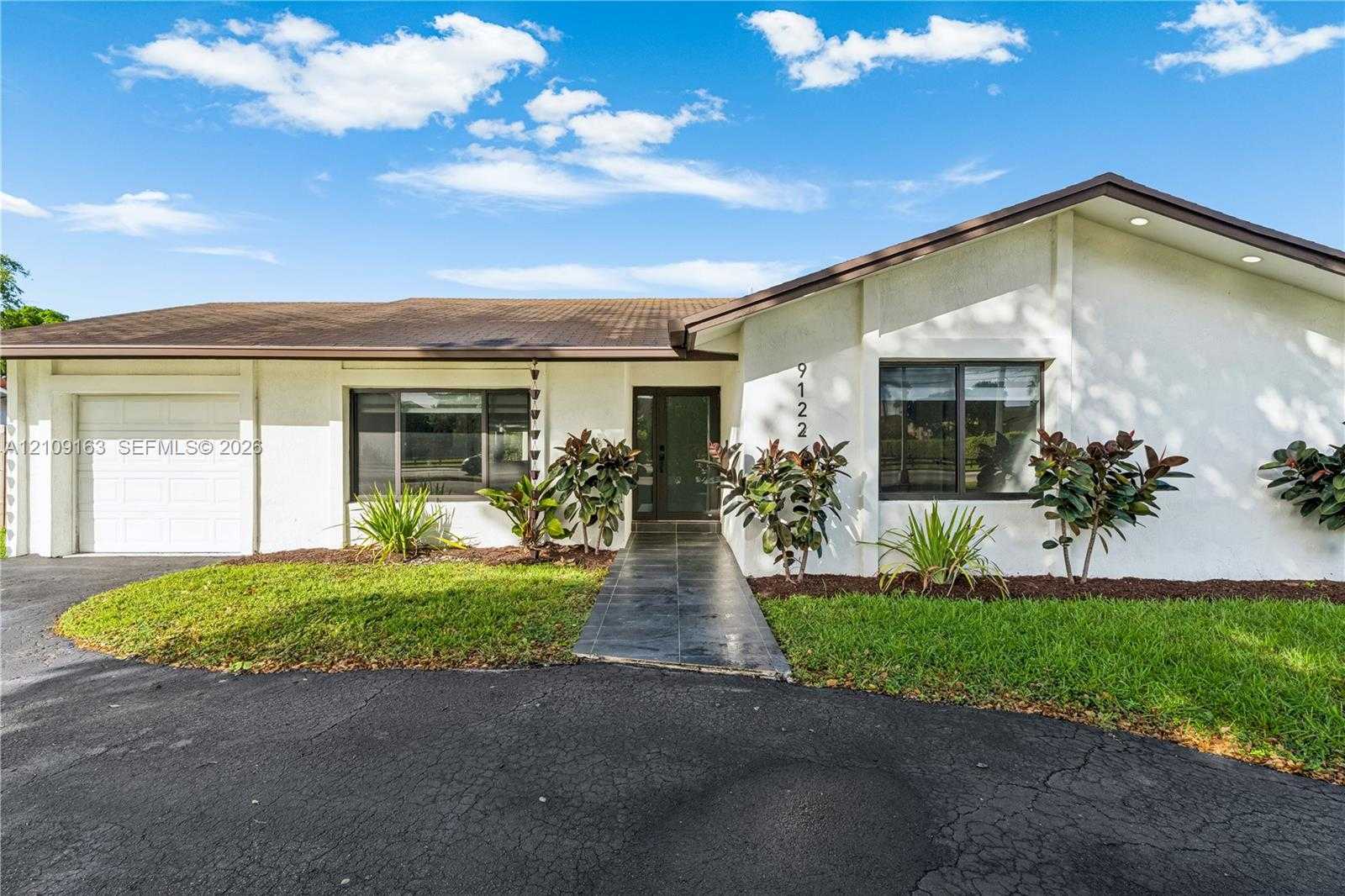 9122 SW 127th Ave Miami Florida United States, for Sale, residential,  , INCOM OFFICE EXAMPLE