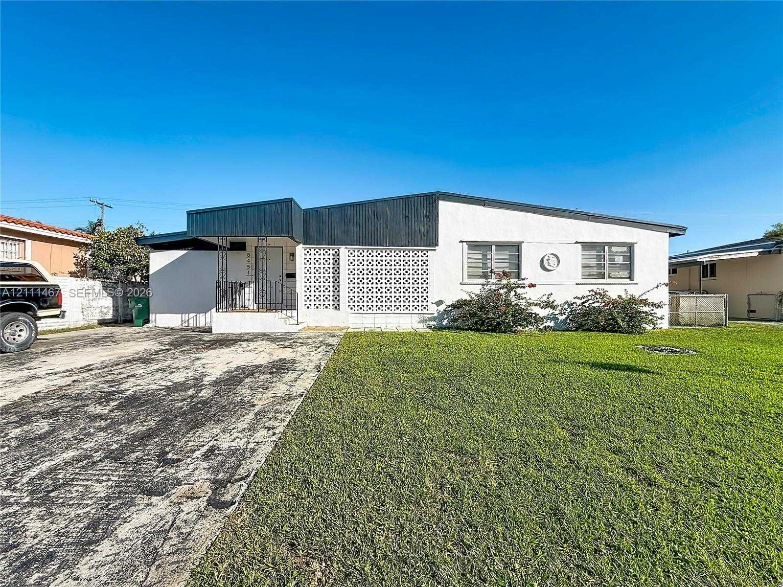 8451 SW 35th Ter Miami Florida United States, for Sale, residential,  , INCOM OFFICE EXAMPLE