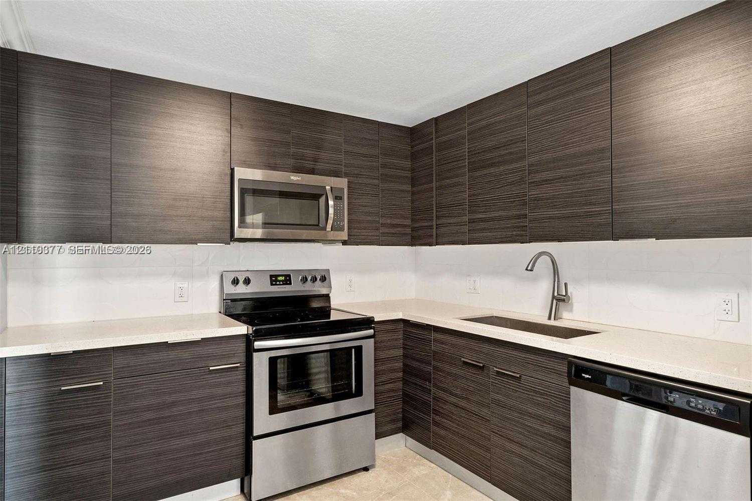 390 Racquet Club Rd  APT 202 Weston Florida United States, for Rent, residential, Radmila Mandel, Florida Sky Realty Group