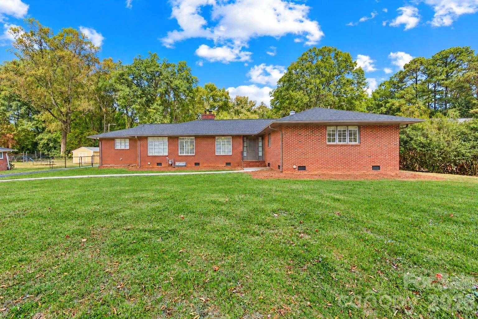 1920 Marlwood Circle Charlotte North Carolina United States, for Sale, residential, William (Will) Owens , South Charlotte Properties