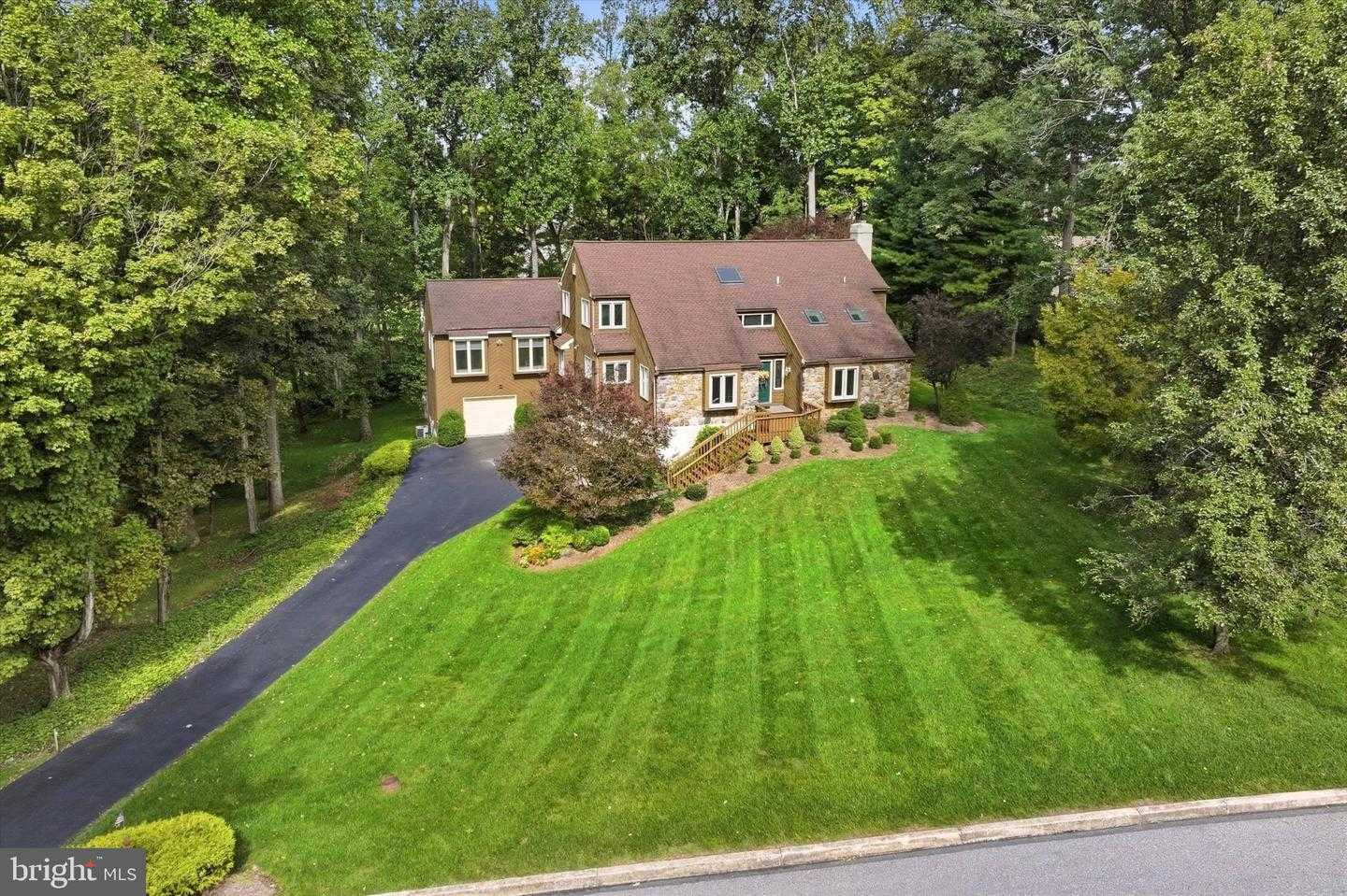 945 MARIE ROCHELLE DRIVE West Chester Pennsylvania United States, for Sale, residential,  , Swayne Real Estate Group