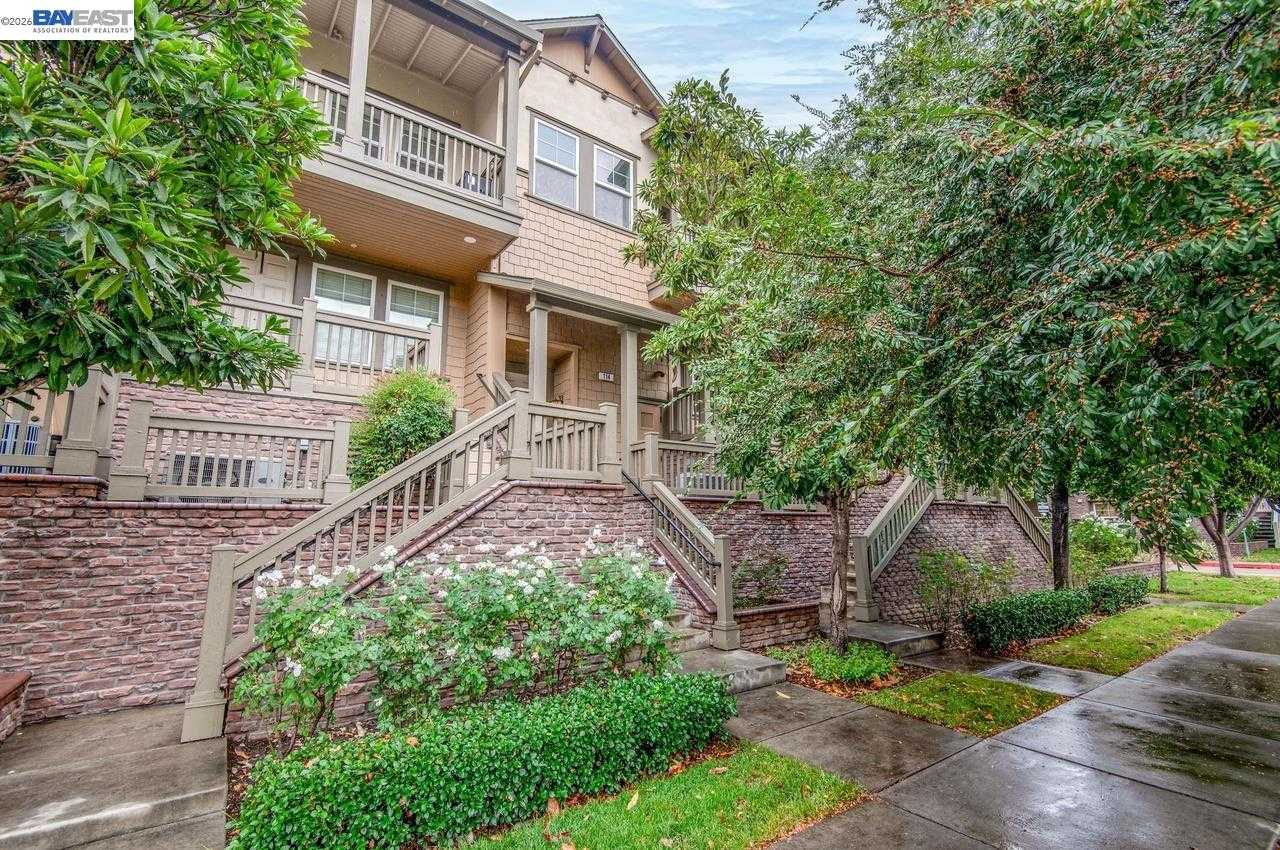 1874 Railroad Ave  APT 114 Livermore California United States, for Sale, residential, Miranda Mattos, Compass Realty 