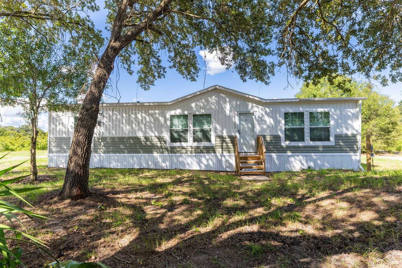 20213 NW 258TH Street Okeechobee Florida United States, for Sale, residential,  , Phoenix Realtors LLC