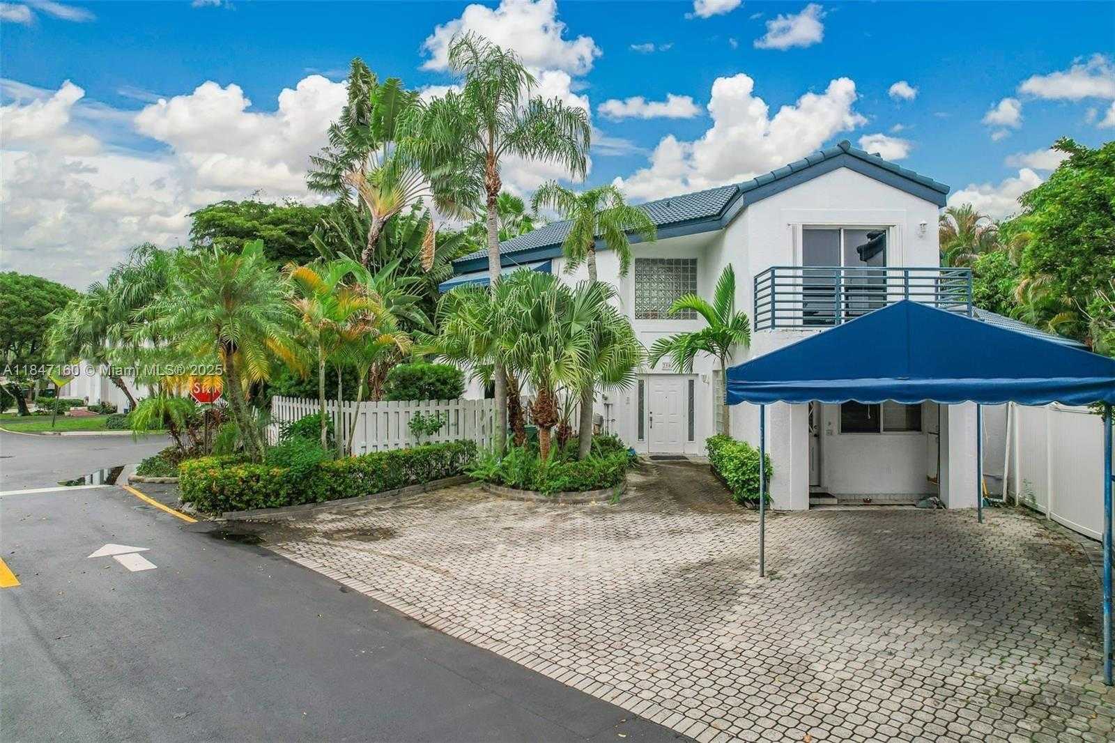 250 NE 212th St Miami Florida United States, for Sale, residential,  , Phoenix Realtors LLC
