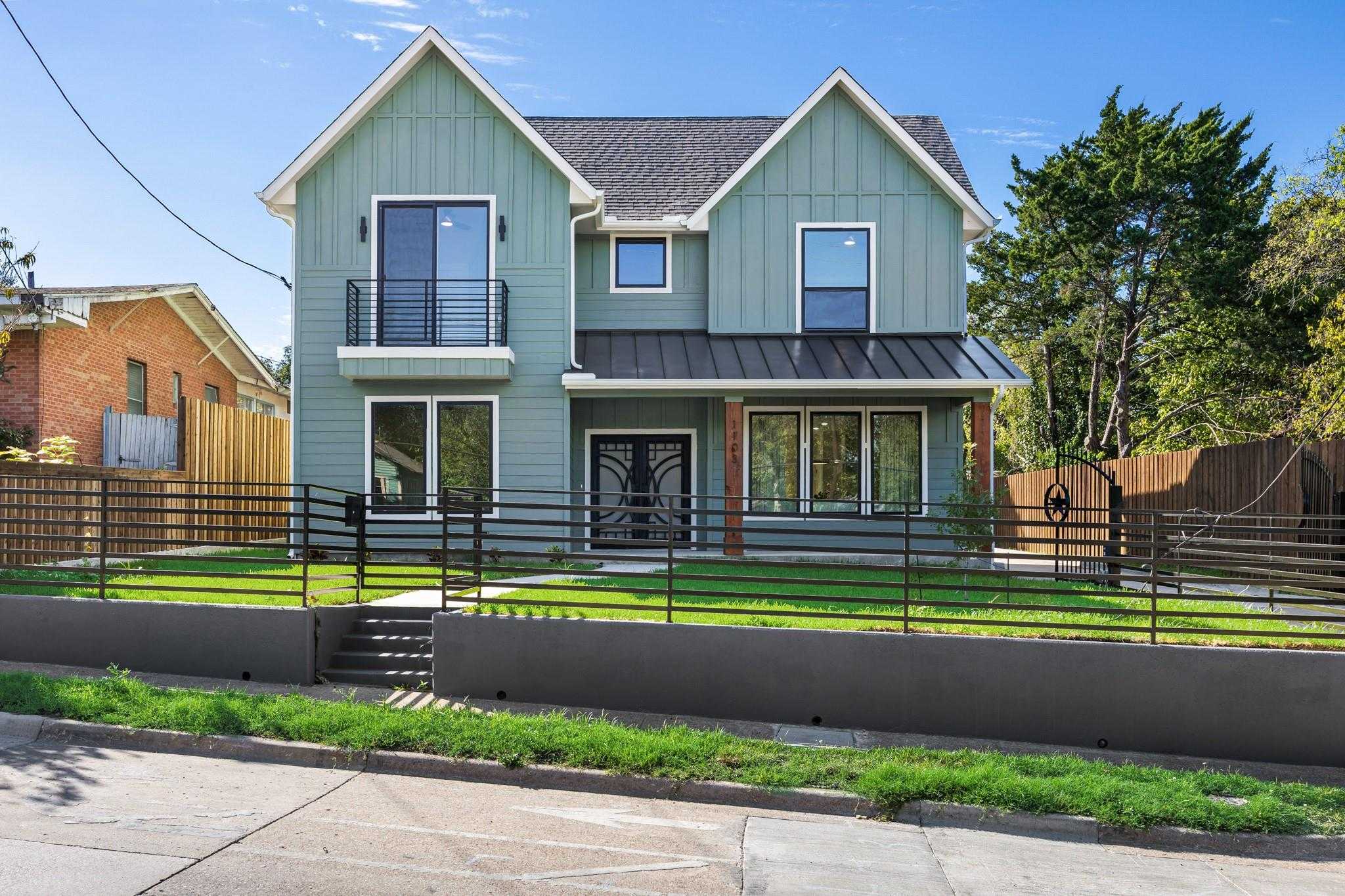 1103 S Tyler Street Dallas Texas United States, for Sale, residential, Joyce Kelly, Hummingbird Realty