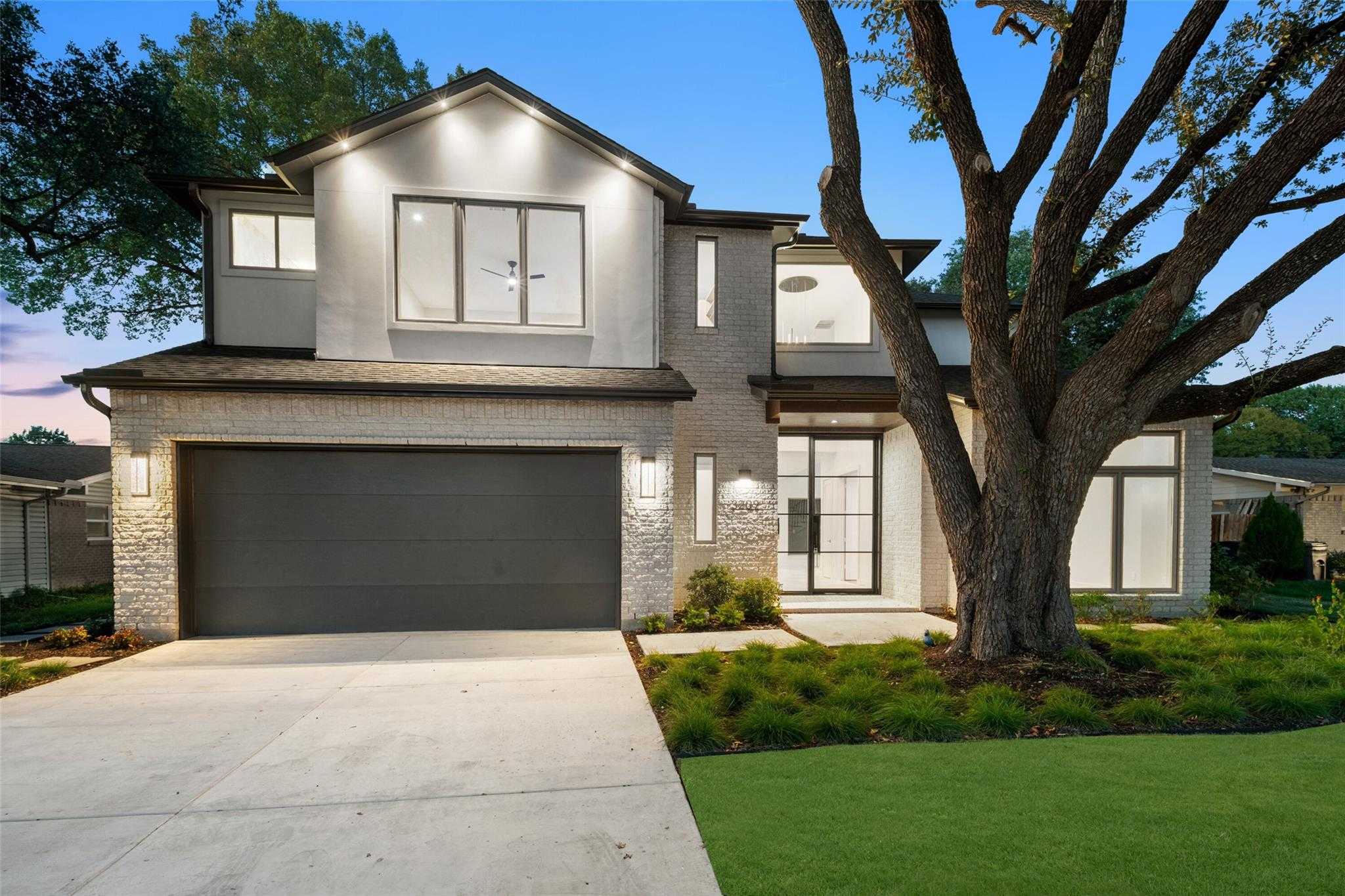 3209 Saint Croix Drive Dallas Texas United States, for Sale, residential, Joyce Kelly, Hummingbird Realty