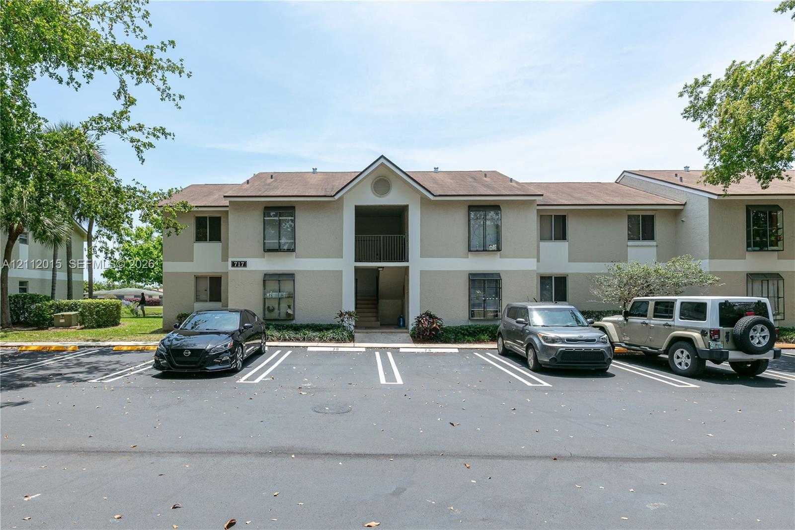717 Gardens Dr  APT 201 Pompano Beach Florida United States, for Rent, residential,  , D'Lux Real Estate Services, LLC