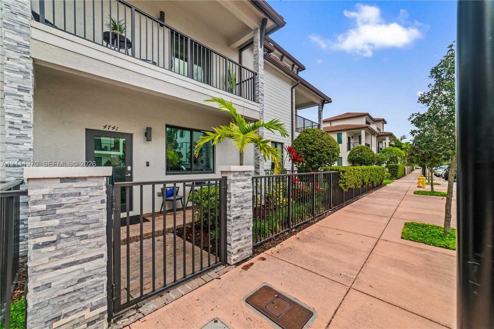 4741 NW 84th Ave Doral Florida United States, for Rent, residential, Roberto Villasmil, Interinvestments Realty, Inc.