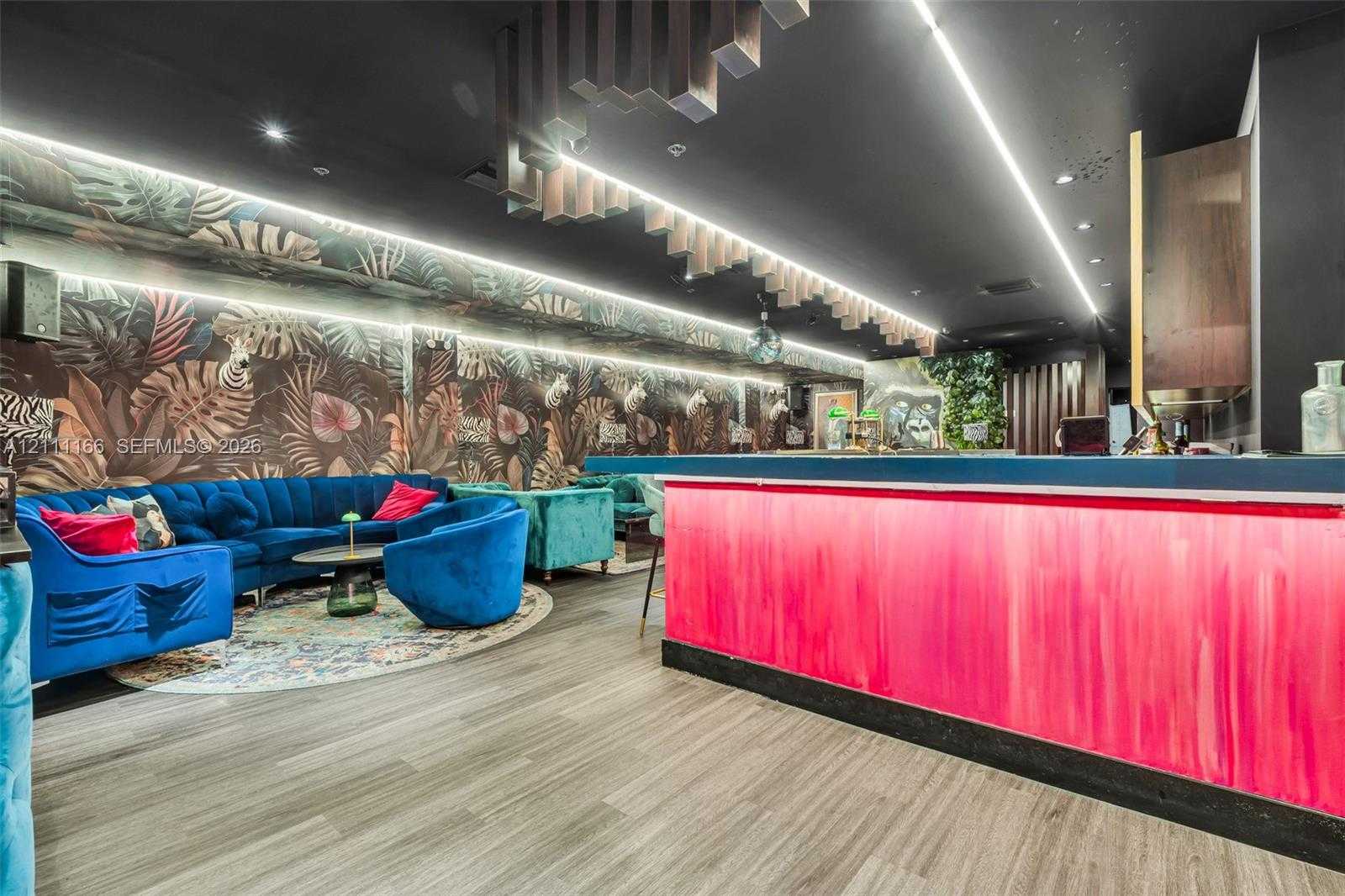 Confidential Doral Florida United States, for Sale, commercial, Roberto Villasmil, Interinvestments Realty, Inc.