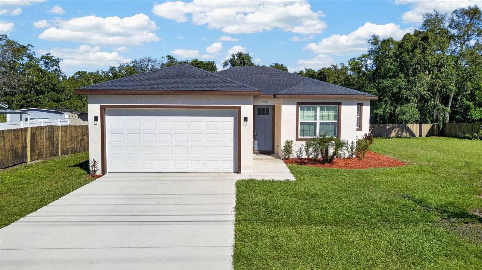 301 MAGNOLIA STREET Altamonte Springs Florida United States, for Sale, residential, Zaira Mejia, Spaces & Styles Group