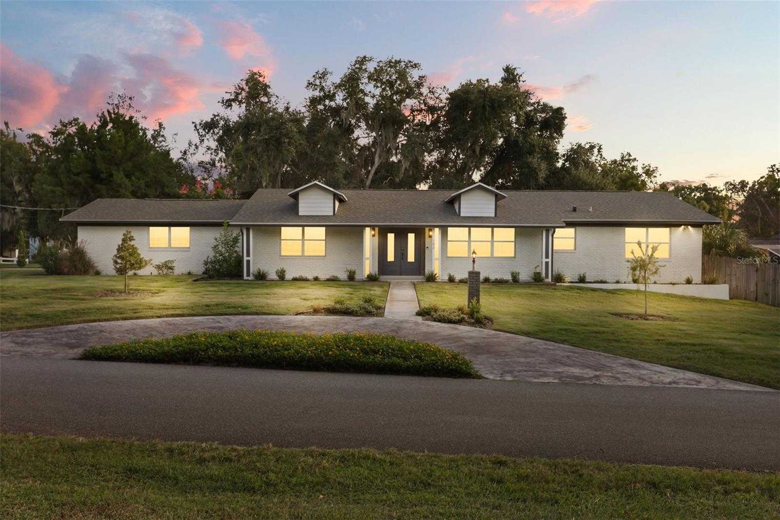 102 LINDA LANE Lake Mary Florida United States, for Sale, residential,  , Realty World Preferred
