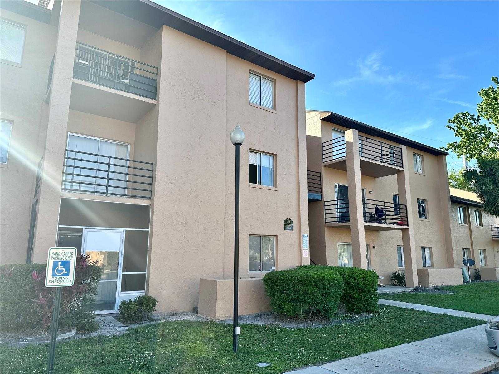 5214 VIA HACIENDA CIRCLE APT A305 Orlando Florida United States, for Rent, residential, Ken Anderson, ApexOne Realty, Inc.