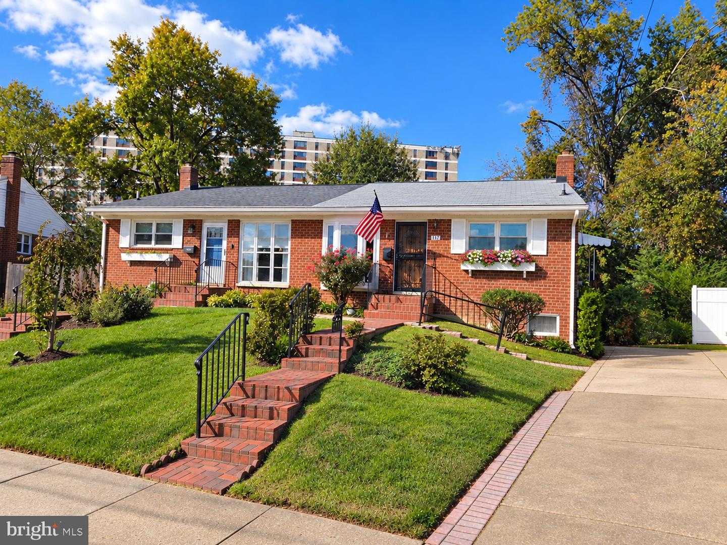 117 JASPER PLACE Alexandria Virginia United States, for Sale, residential,  , The Holly Group