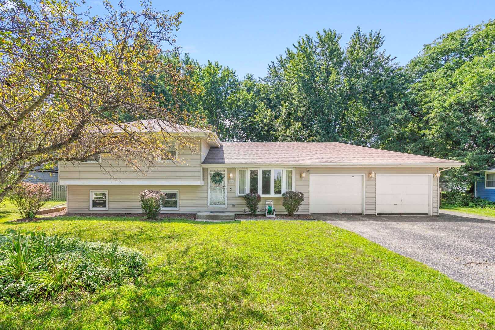 3906 W Theodore Street Joliet Illinois United States, for Sale, residential,  , Alpha 7 Realty