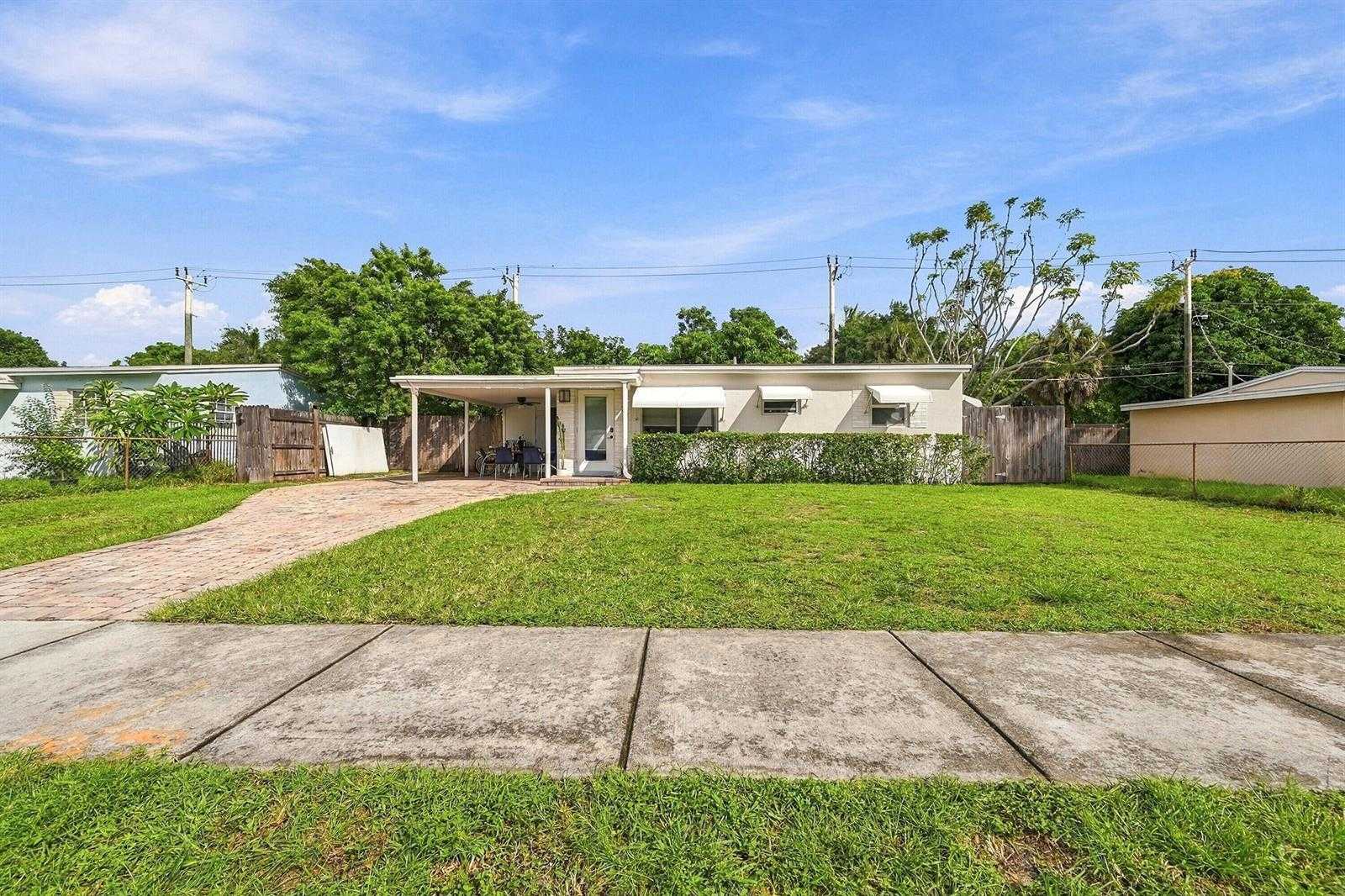 2848 NE 13TH Avenue Pompano Beach Florida United States, for Sale, residential,  , D'Lux Real Estate Services, LLC