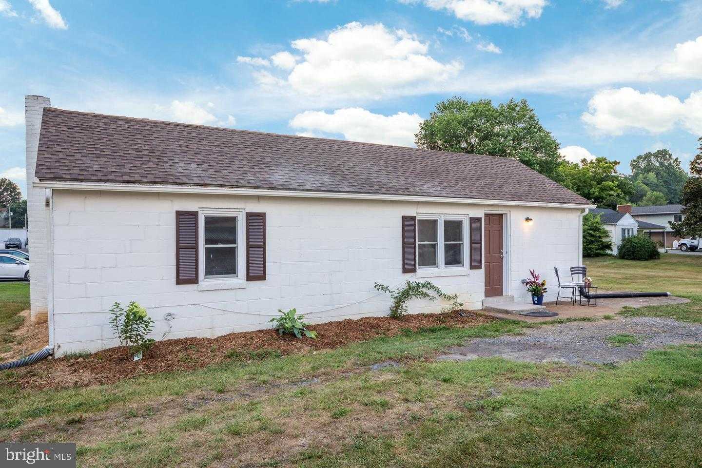 6143 MAIN STREET Mount Jackson Virginia United States, for Rent, residential, Bruno Tarquinii, Fairfax Realty Premier
