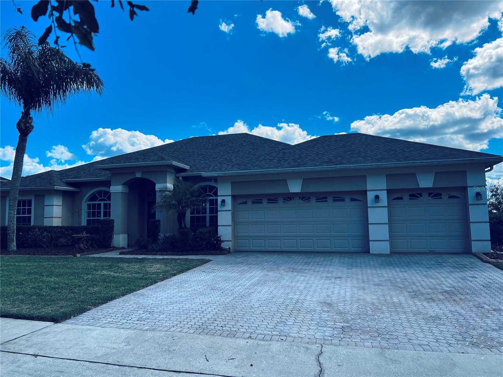 104 JAKE COURT Ocoee Florida United States, for Sale, residential, Zaira Mejia, Spaces & Styles Group